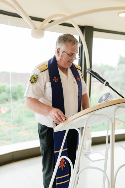 Wedding ceremony by Dr. Gerrit Rademeyer in Burgersdorp